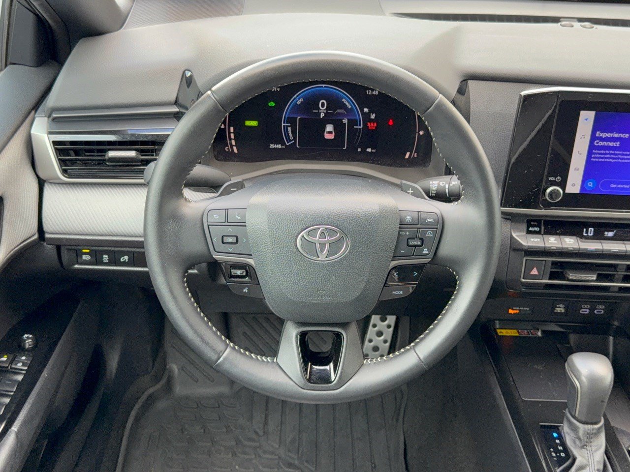 Certified 2025 Toyota Camry SE FWD image 10