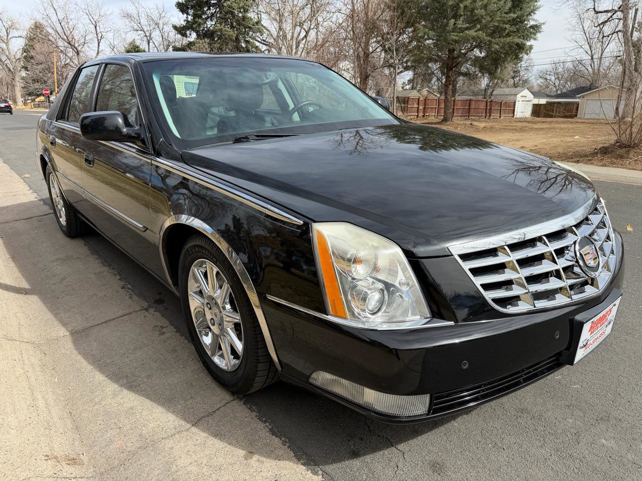 Used 2010 Cadillac DTS Luxury image 7