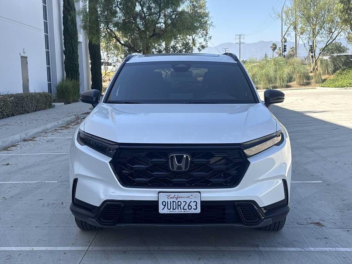 Used 2025 Honda CR-V Sport image 8