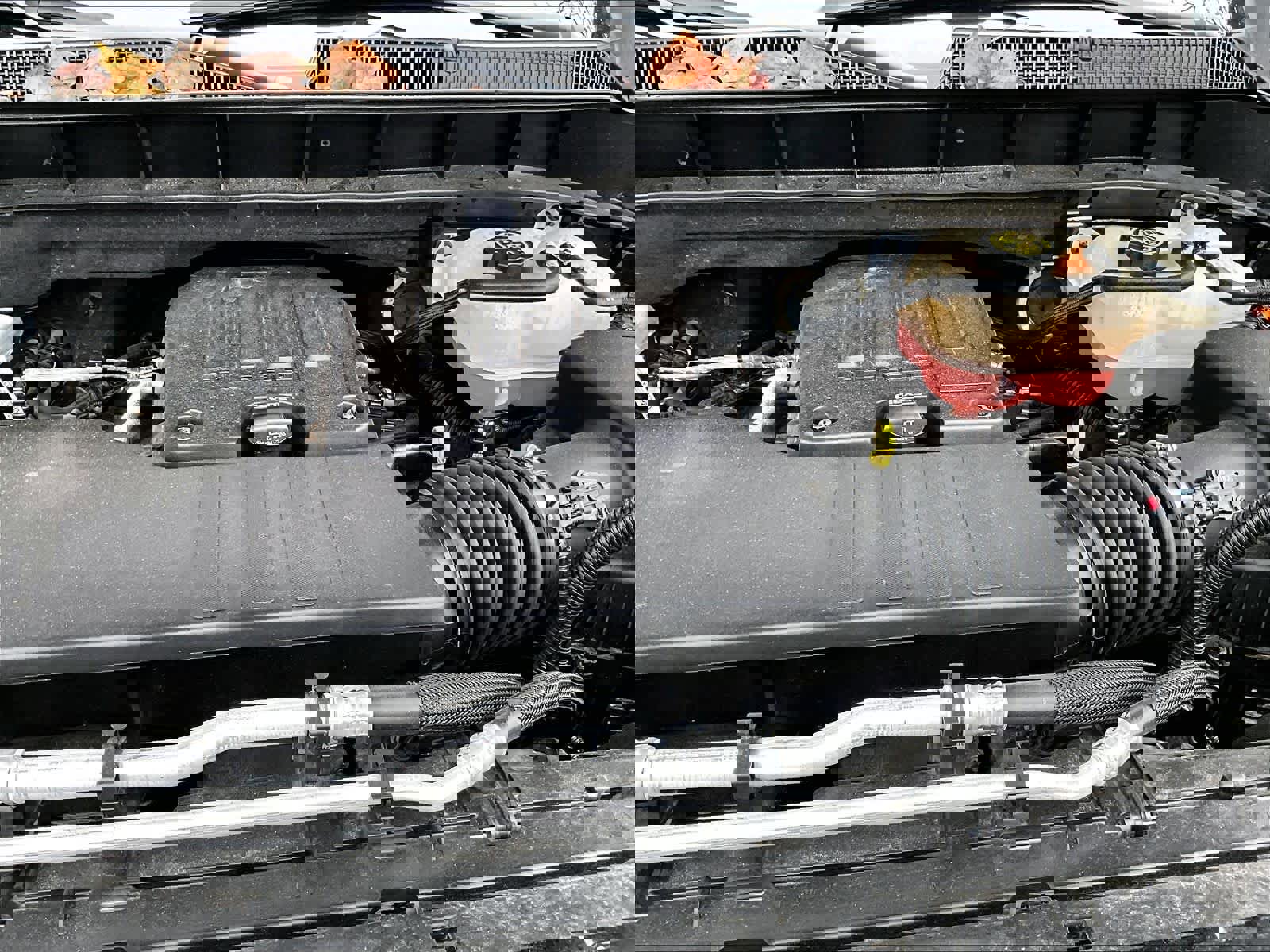 Used 2022 Chevrolet Silverado 1500 LT AWD/4WD image 34