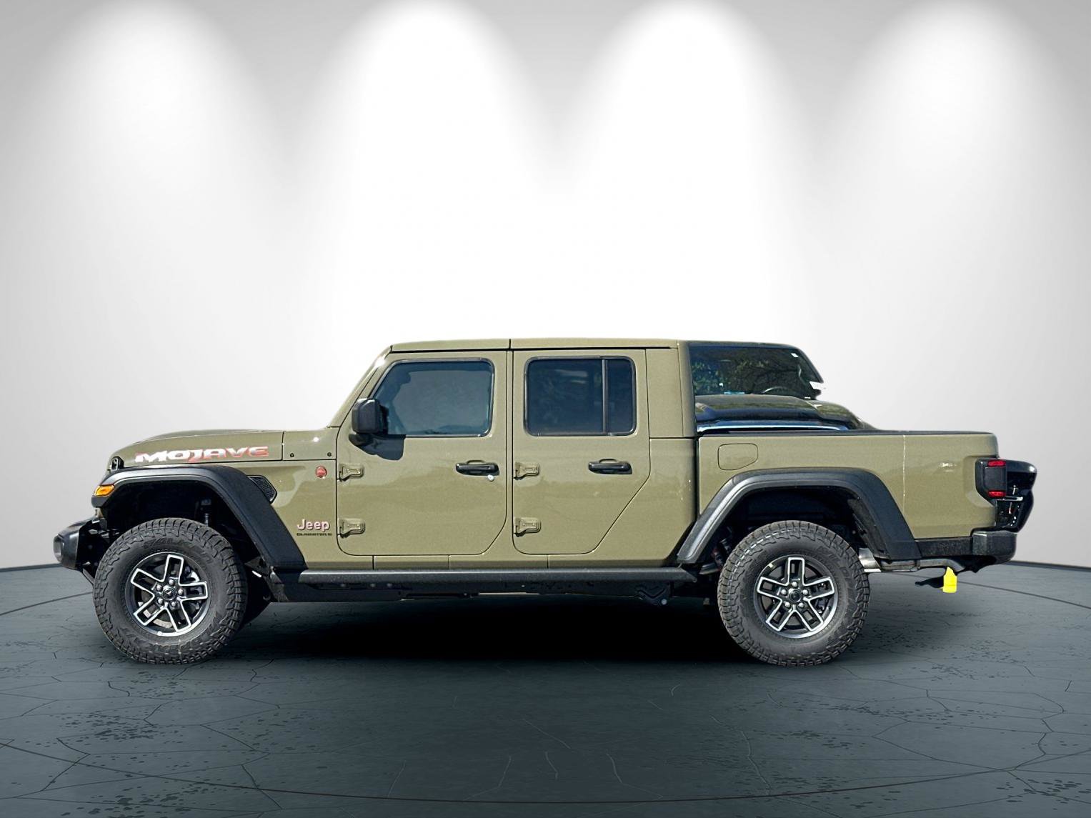New 2026 Jeep Gladiator Mojave w/ Safety Group AWD/4WD image 7
