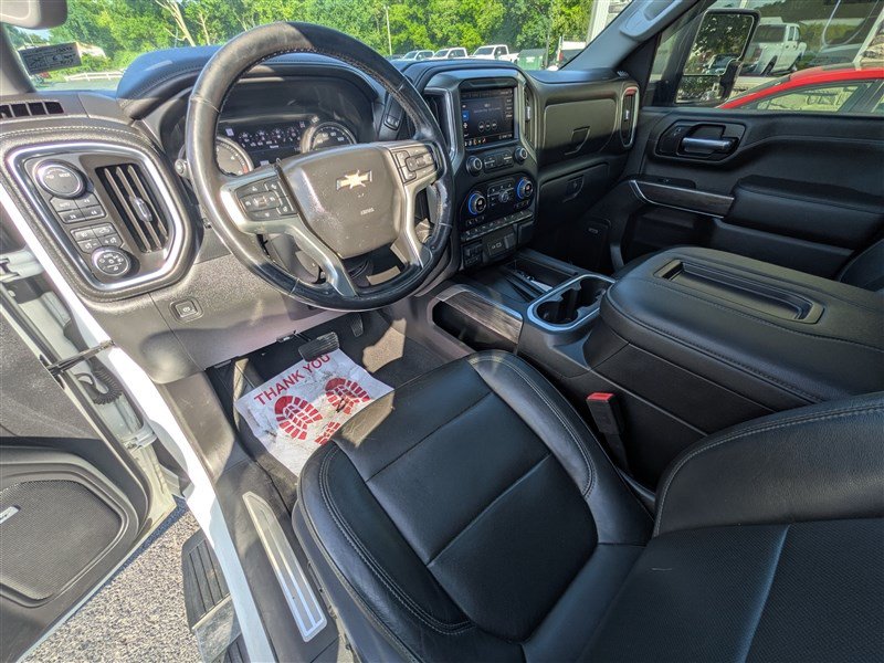 Used 2020 Chevrolet Silverado 2500 LTZ w/ LTZ Premium Package AWD/4WD image 15