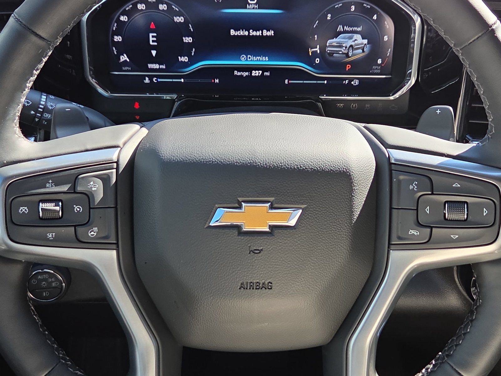 Used 2025 Chevrolet Silverado 1500 LTZ RWD image 11