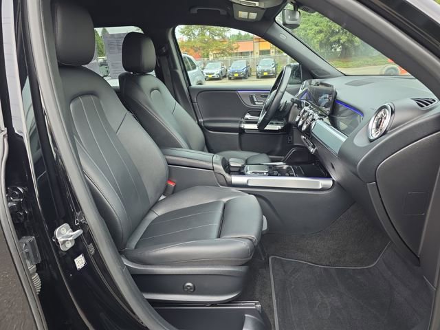 Used 2023 Mercedes-Benz GLB 250 4MATIC image 10
