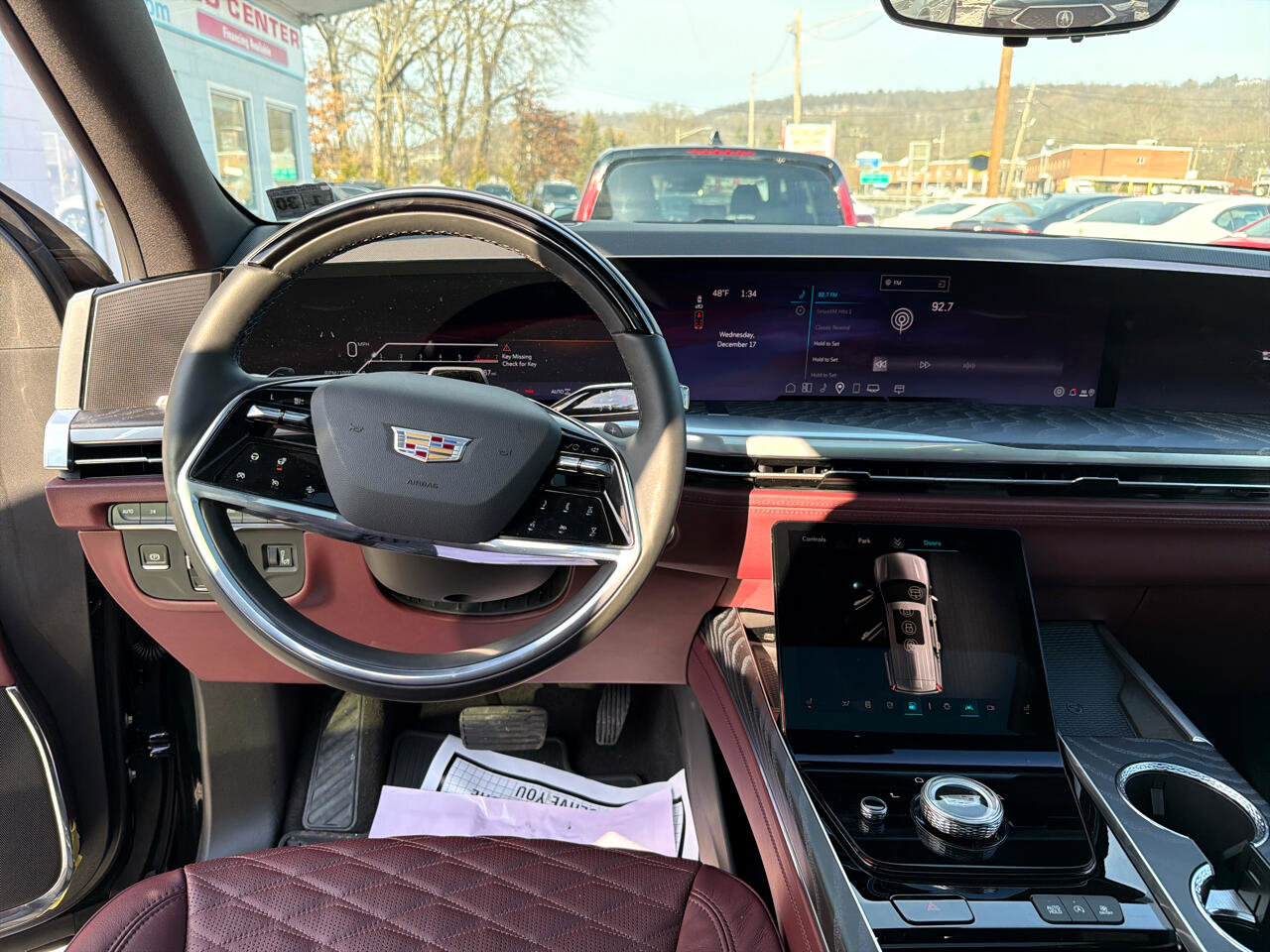 Used 2025 Cadillac Escalade ESV Sport w/ Touring Package image 26
