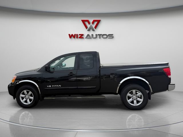 Used 2014 Nissan Titan SV w/ SV Value Truck Package AWD/4WD image 2