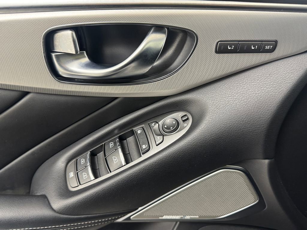 Used 2022 INFINITI Q50 Luxe w/ Cargo Package image 27