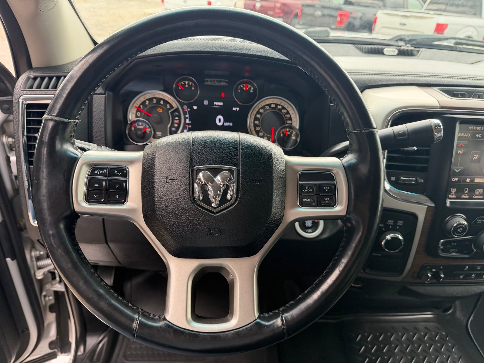 Used 2017 RAM 3500 Laramie w/ Cold Weather Group AWD/4WD image 8