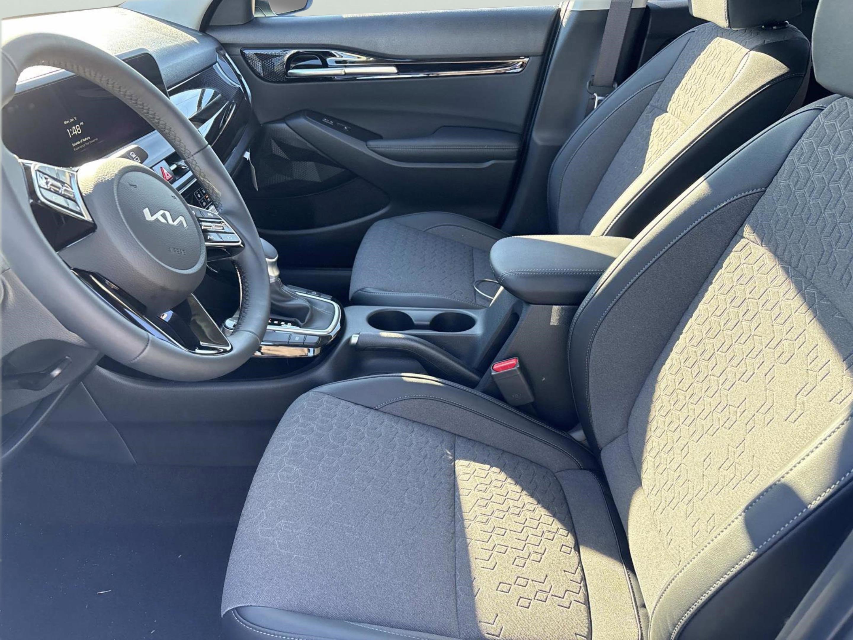 New 2026 Kia Seltos S image 17