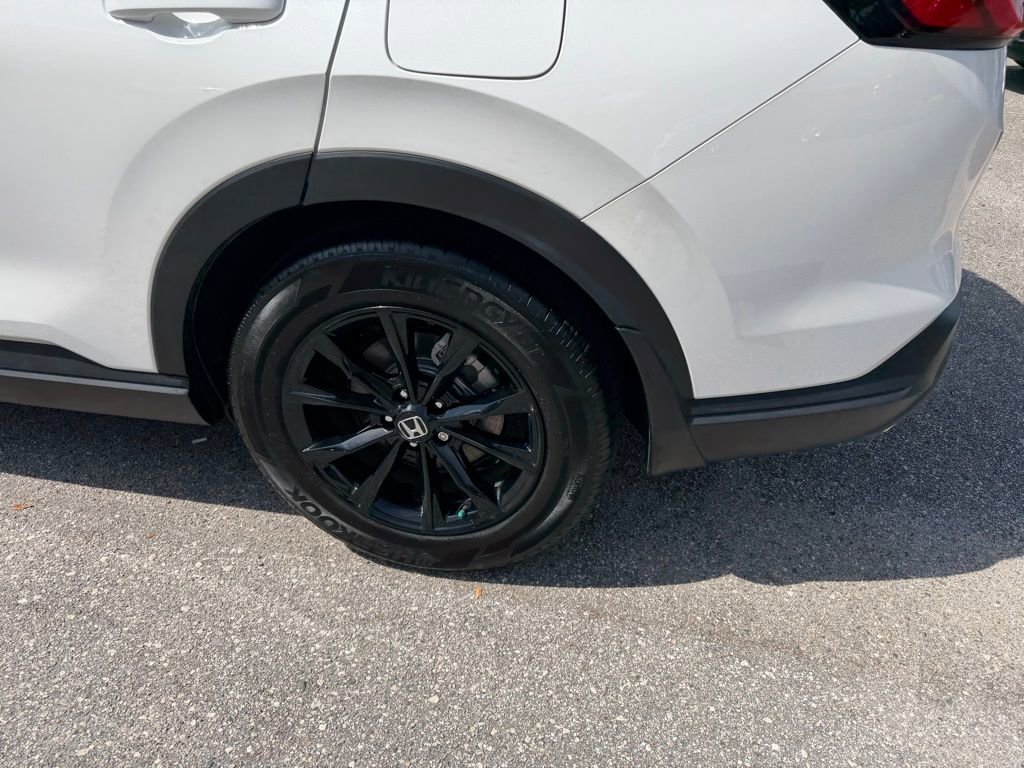 Used 2025 Honda CR-V Sport image 8
