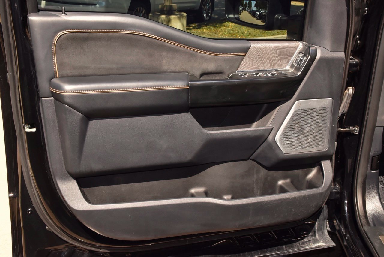Used 2024 Ford F250 Platinum AWD/4WD image 36