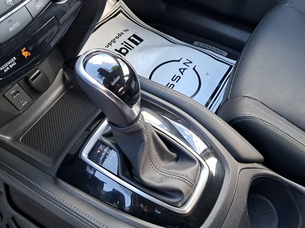 Used 2017 Nissan Rogue Sport SL w/ SL Premium Package image 25