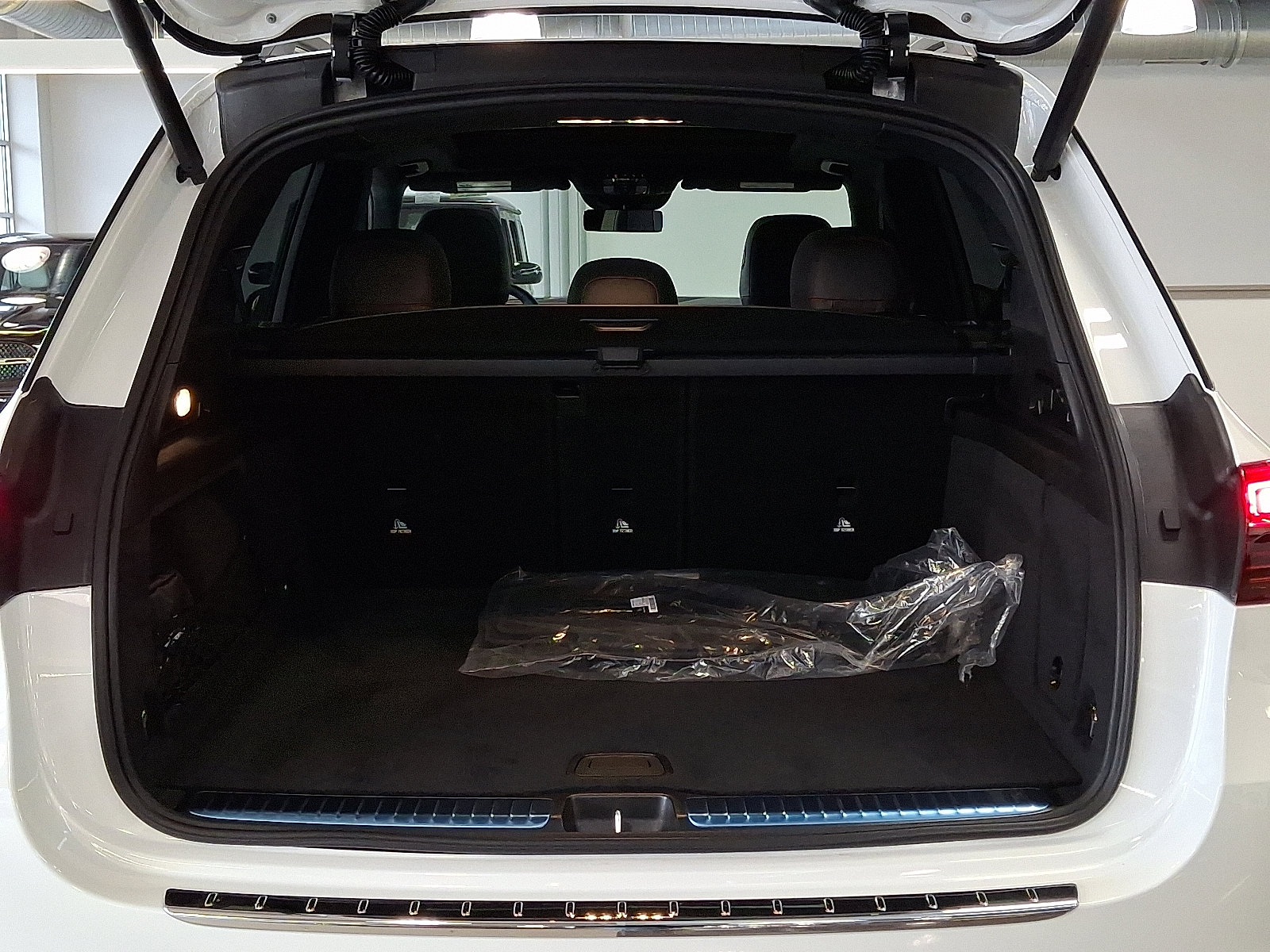 New 2026 Mercedes-Benz GLE 63 AMG S image 26