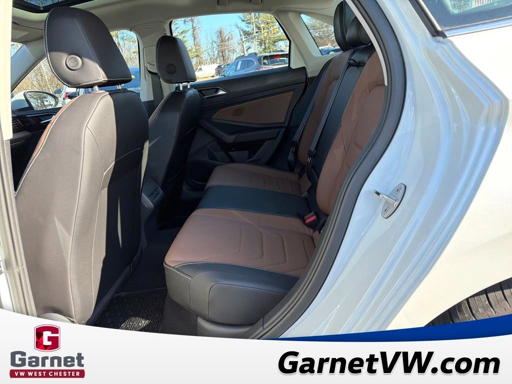 Used 2025 Volkswagen Jetta SEL image 26