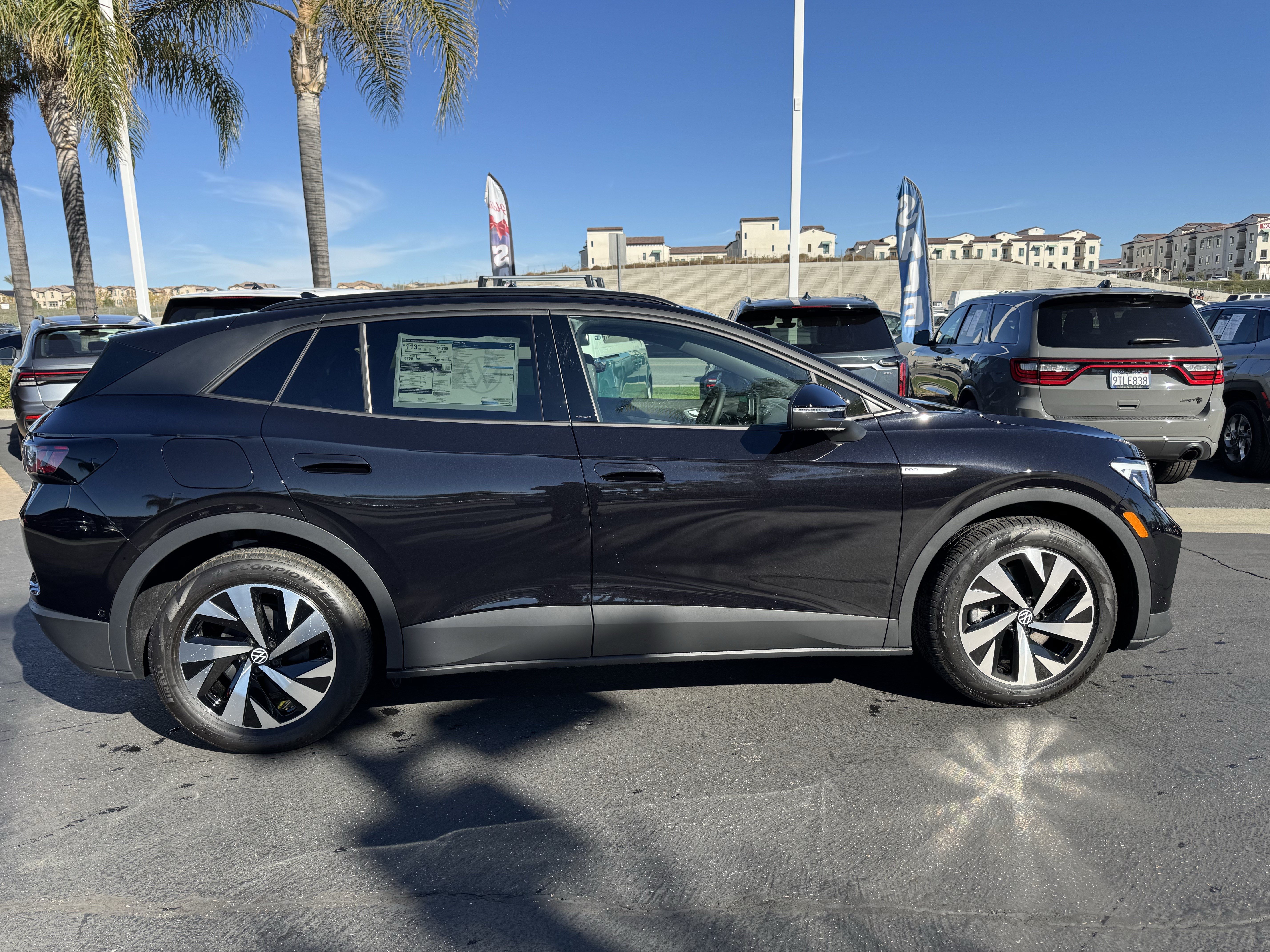 New 2026 Volkswagen ID.4 Pro RWD image 10