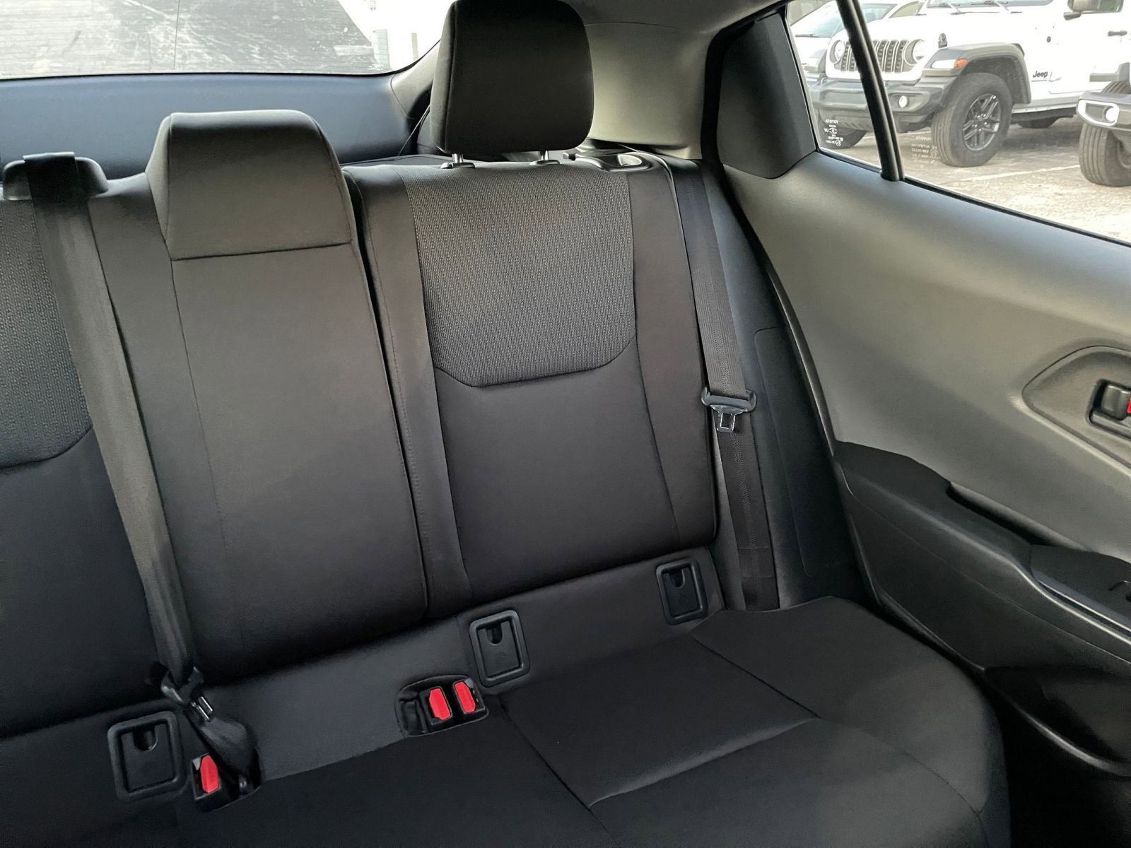 Used 2025 Toyota Prius LE image 35