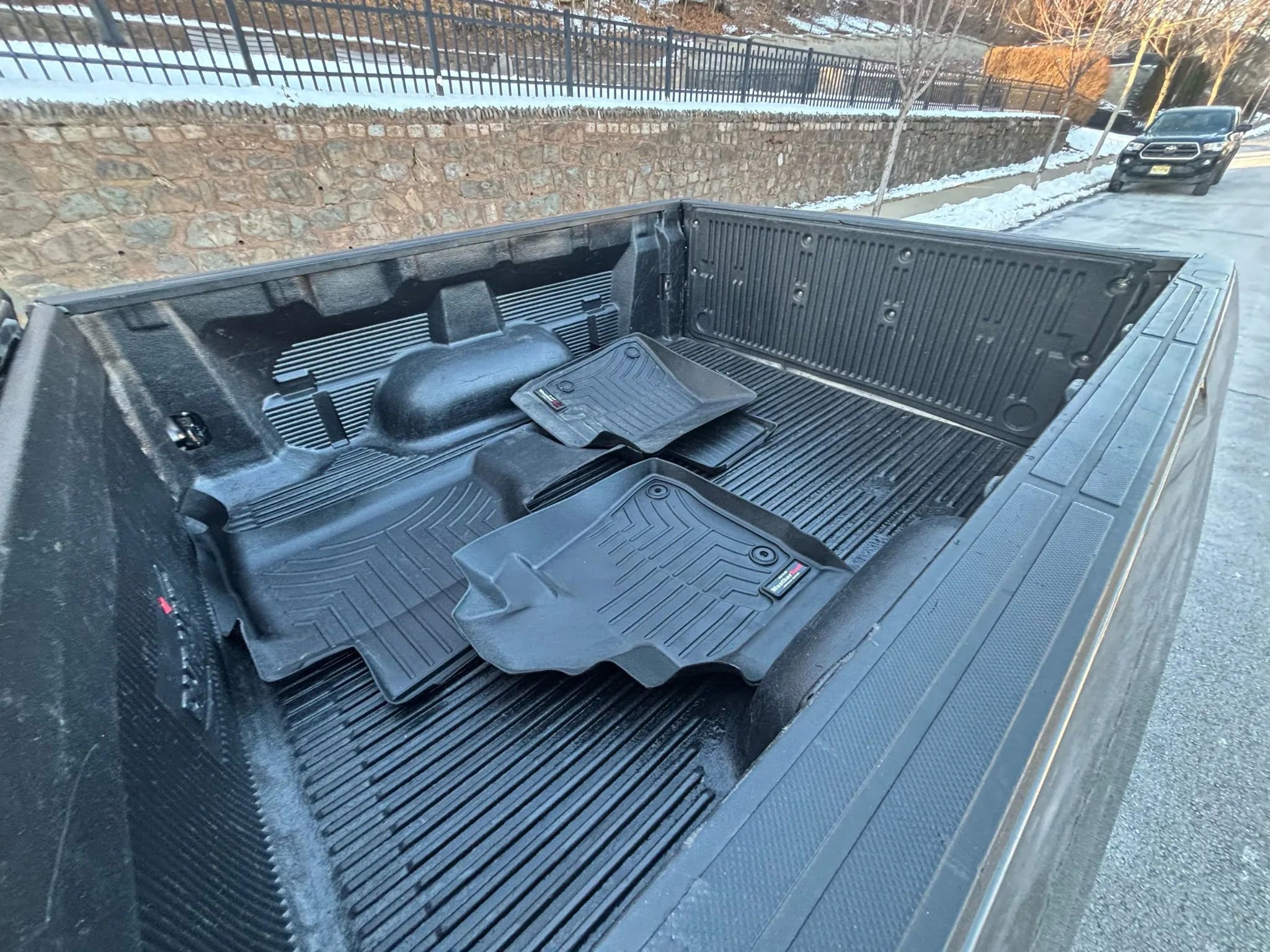 Used 2016 Toyota Tundra SR5 image 22