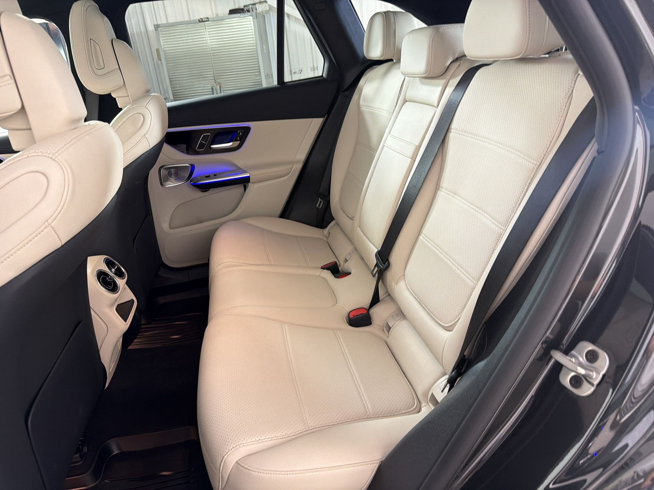 Certified 2025 Mercedes-Benz GLC 300 4MATIC image 23
