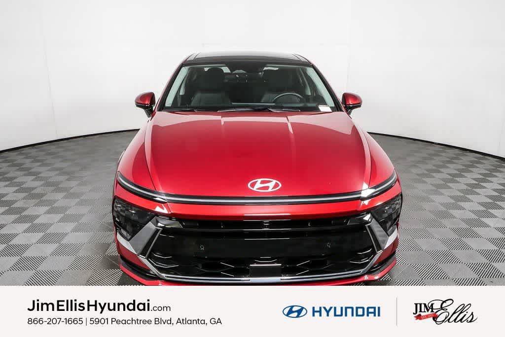 New 2025 Hyundai Sonata Limited FWD image 2