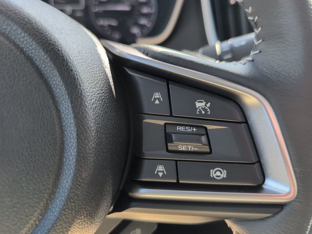 Used 2025 Subaru Ascent Limited image 32