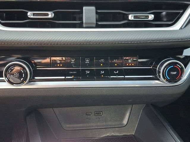 Used 2026 Chevrolet Equinox LT FWD image 15