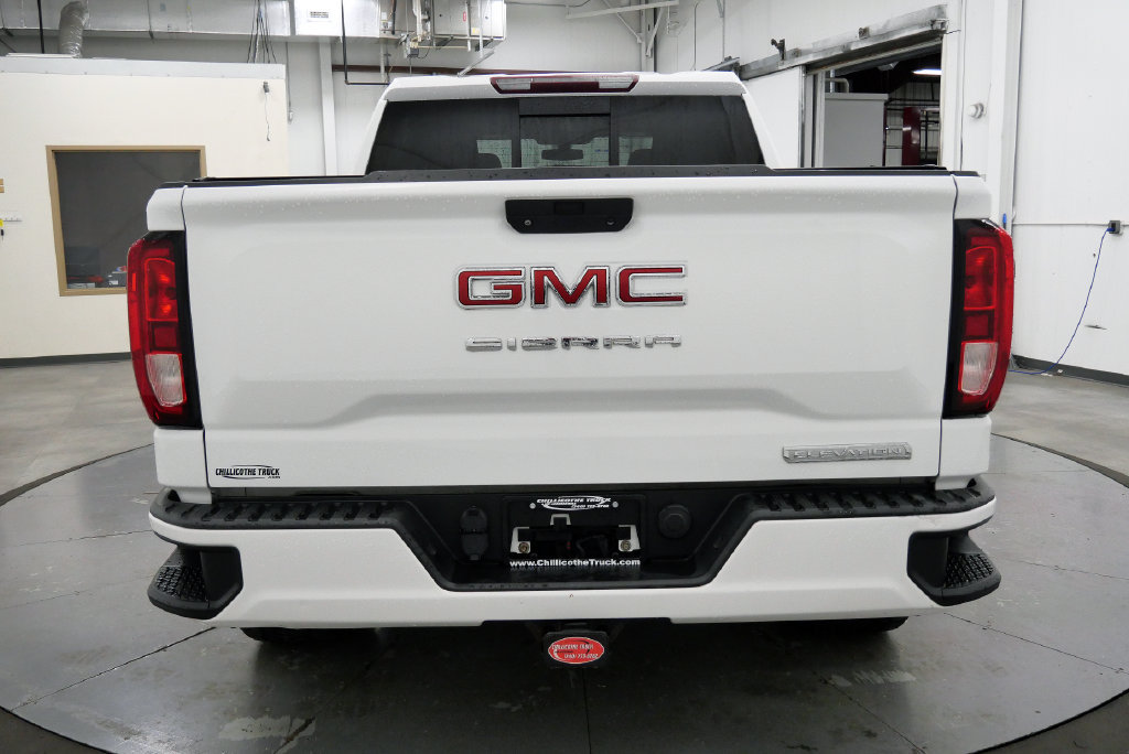 Used 2020 GMC Sierra 1500 Elevation w/ Elevation Value Package AWD/4WD image 7