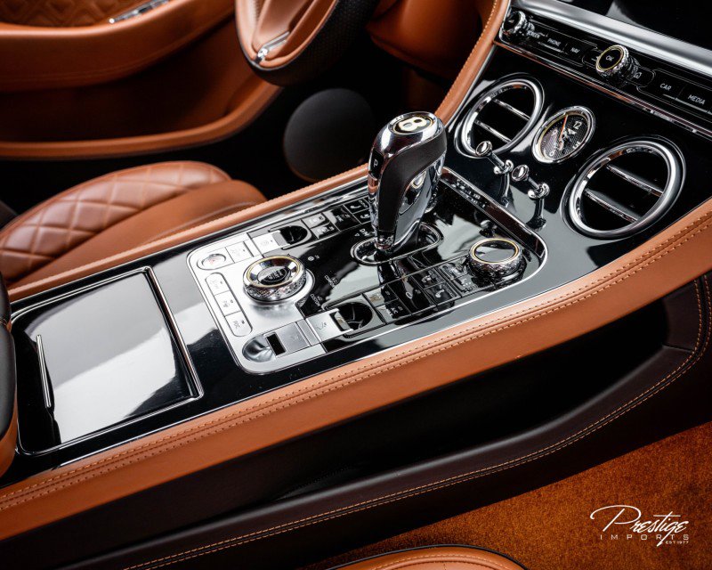 Used 2020 Bentley Continental GT image 40