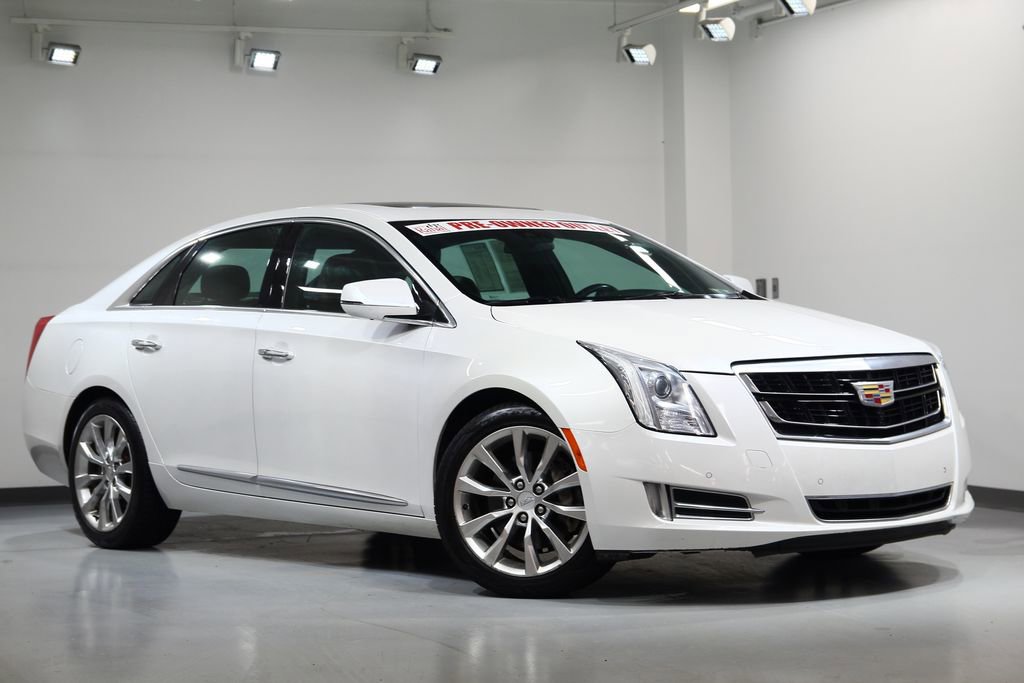 Used 2016 Cadillac XTS Luxury w/ Driver Awareness Package image 2