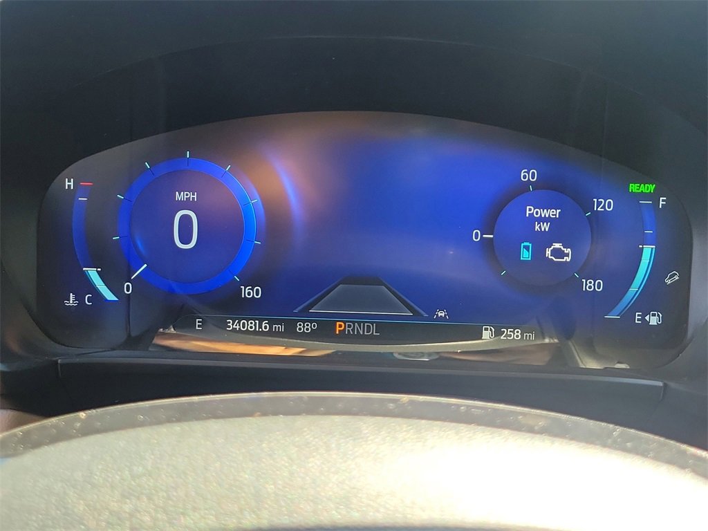 Used 2022 Ford Escape Titanium image 24