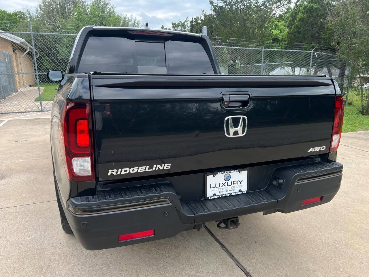 Used 2017 Honda Ridgeline Black Edition image 12