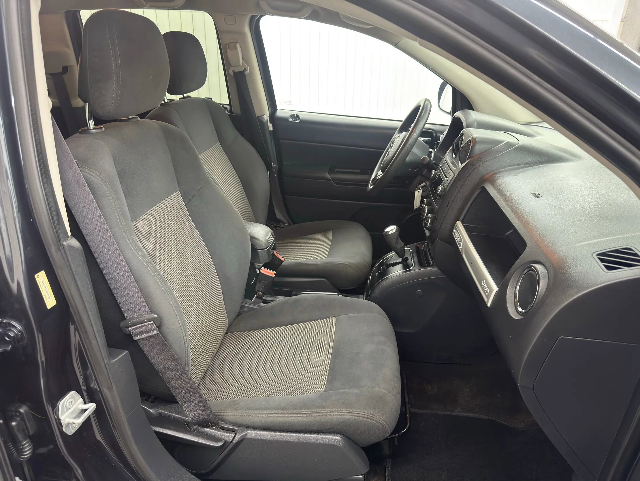 Used 2015 Jeep Compass Sport image 9