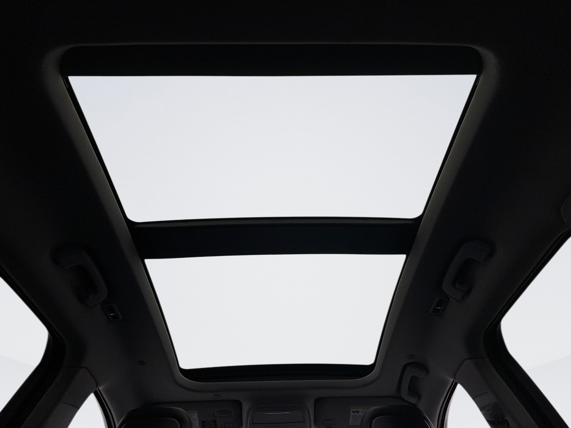 Used 2020 Lincoln Corsair Reserve w/ Equipment Group 201A image 19