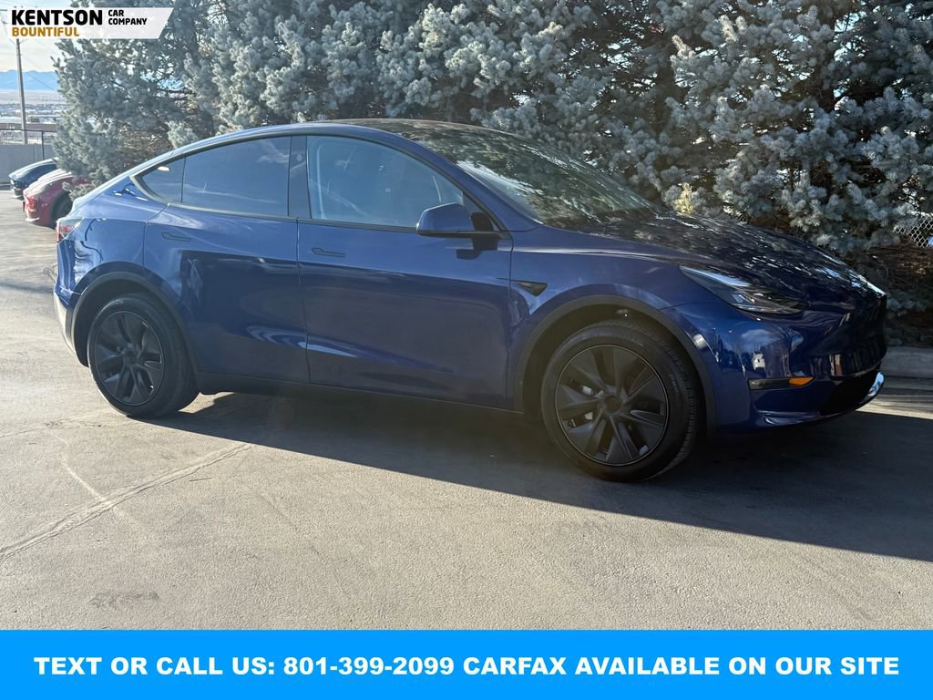Used 2024 Tesla Model Y Long Range image 10