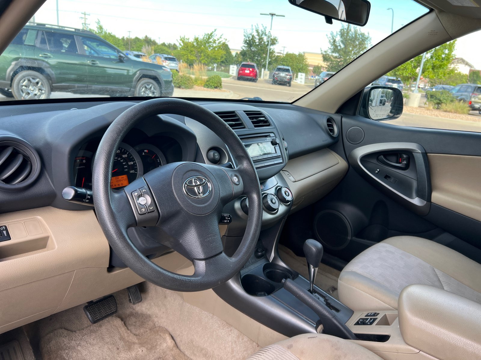 Used 2012 Toyota RAV4 4WD w/ Value Pkg image 13