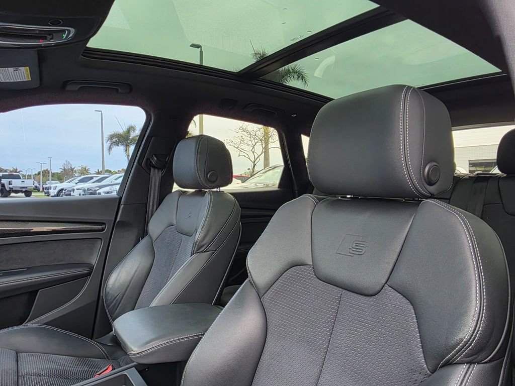 Used 2022 Audi SQ5 Premium Plus image 22