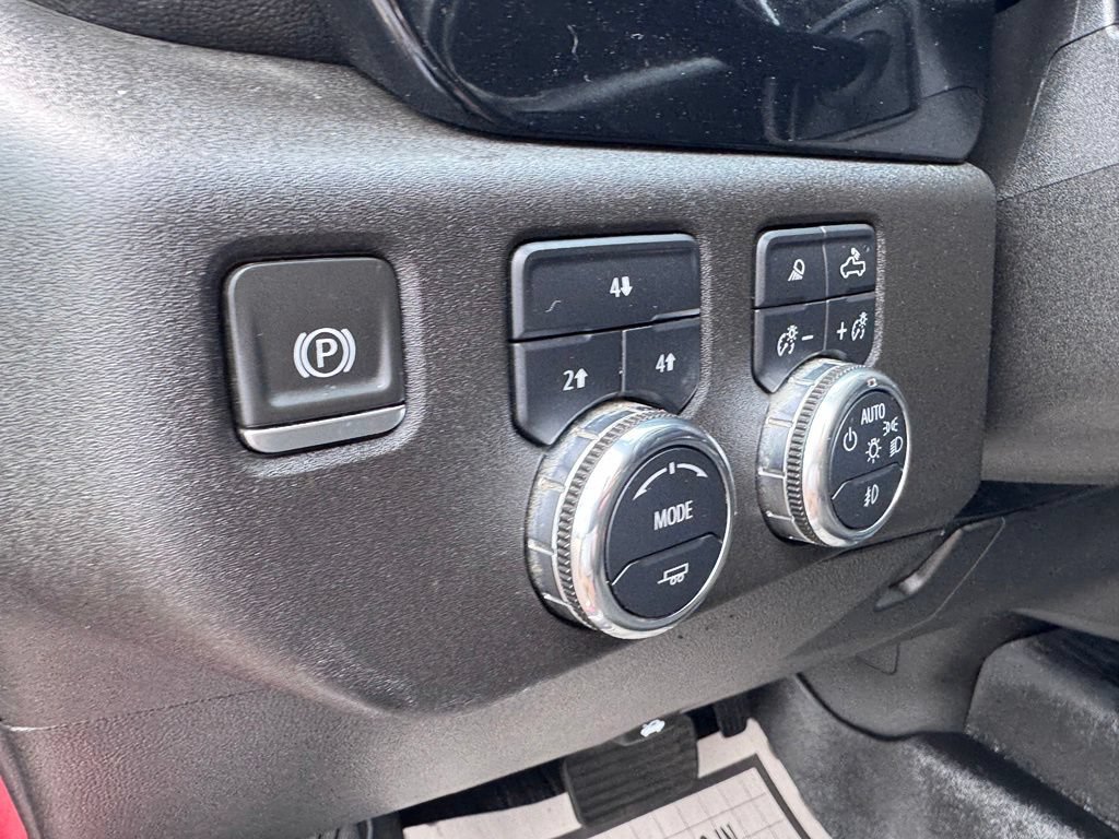 Used 2024 GMC Sierra 2500 SLE AWD/4WD image 12