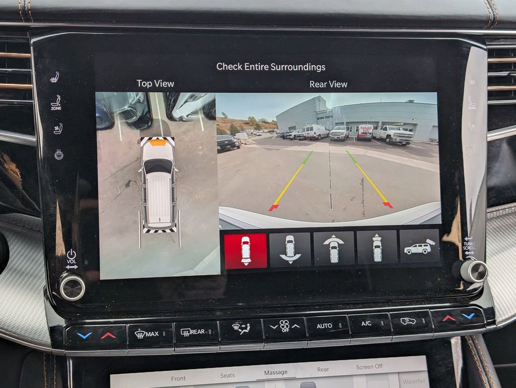 Used 2023 Jeep Grand Wagoneer L Series III image 17