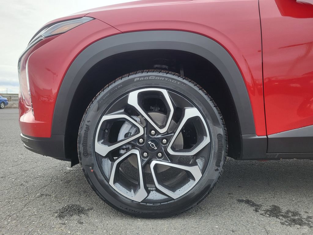 New 2026 Chevrolet Trax RS w/ Driver Confidence Package image 17