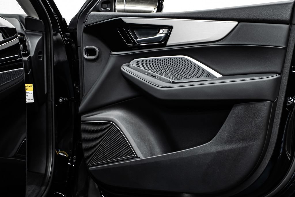 New 2026 Acura MDX SH-AWD image 10