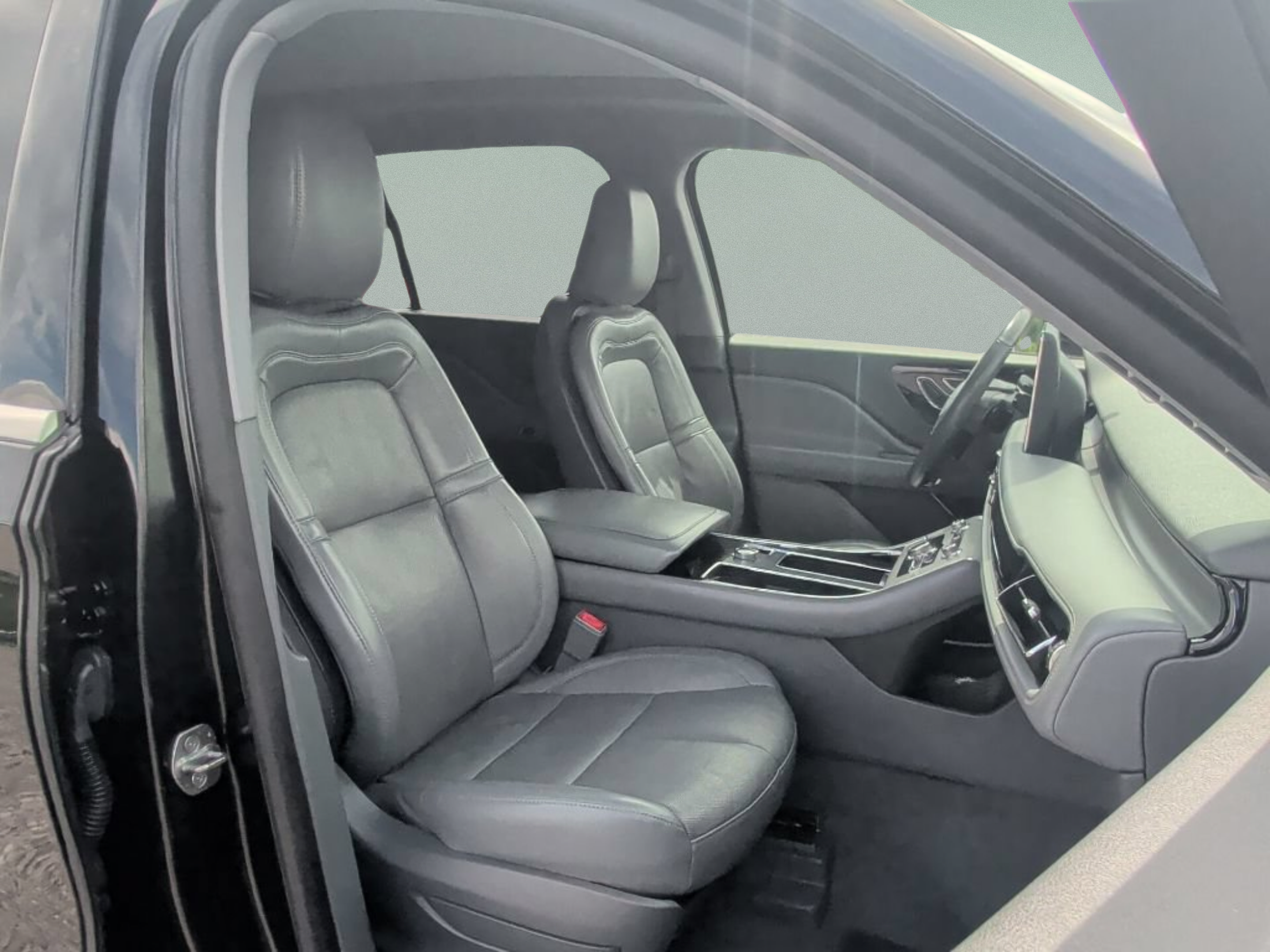 Used 2021 Lincoln Aviator Reserve w/ Elements Package Plus RWD image 42