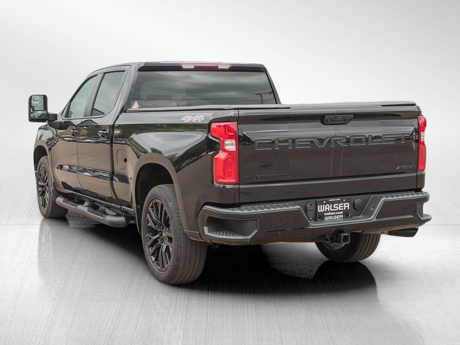 Used 2024 Chevrolet Silverado 1500 RST w/ Rally Edition AWD/4WD image 3