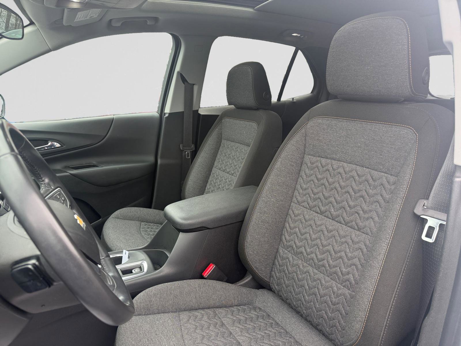 Used 2022 Chevrolet Equinox LT AWD/4WD image 9