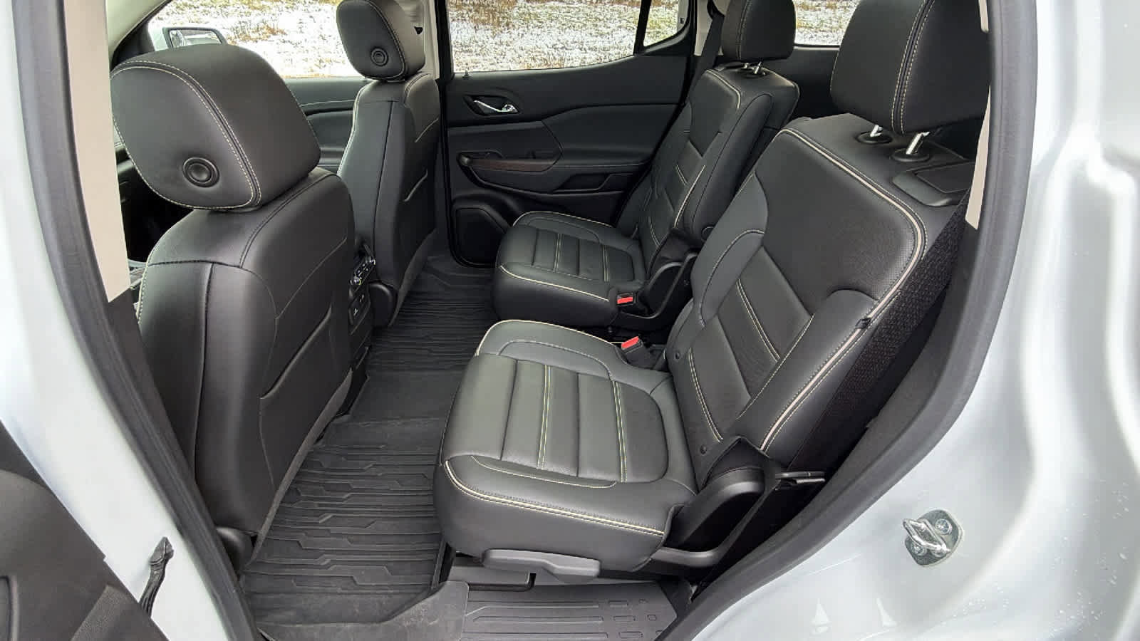 Used 2023 GMC Acadia Denali w/ Denali Ultimate Package image 23