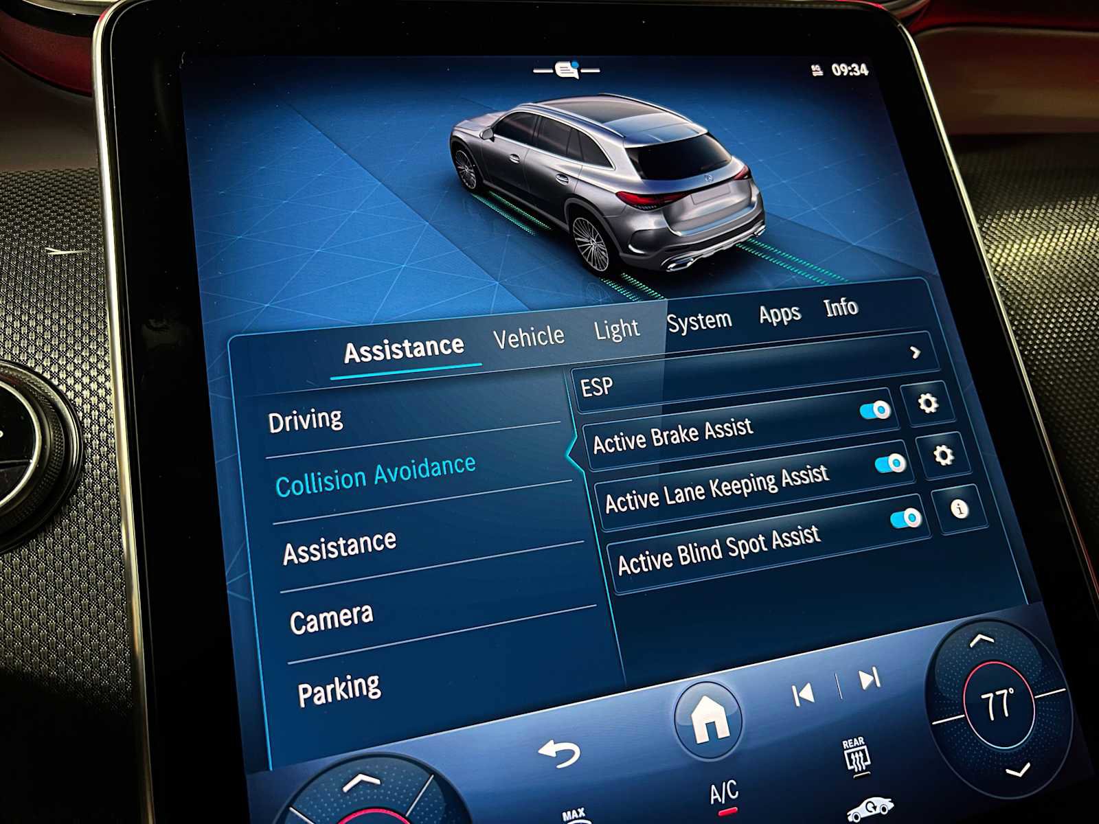 Certified 2025 Mercedes-Benz GLC 300 4MATIC image 34