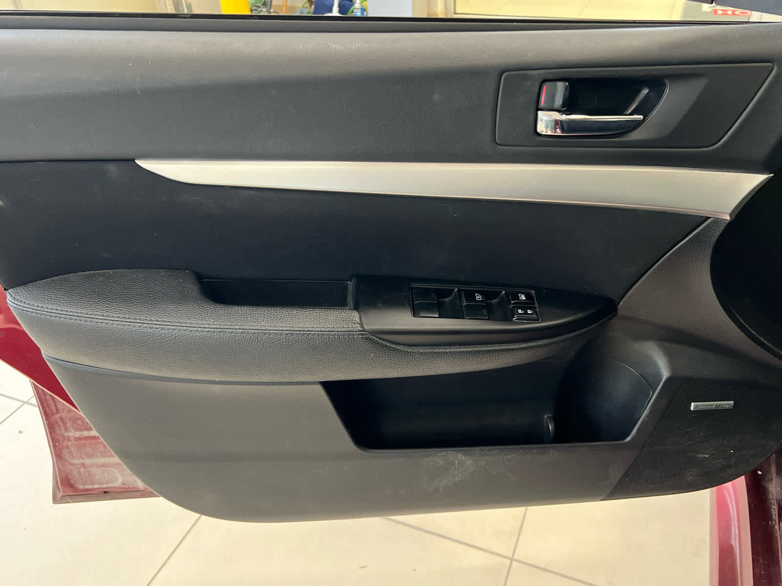 Used 2011 Subaru Legacy 2.5i Premium image 11