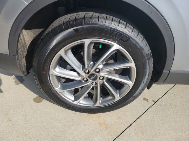 Certified 2024 Lincoln Corsair AWD w/ Equipment Group 101A image 13