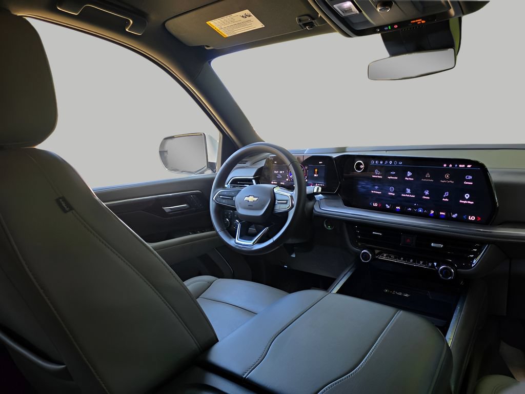 Used 2025 Chevrolet Tahoe LT AWD/4WD image 12