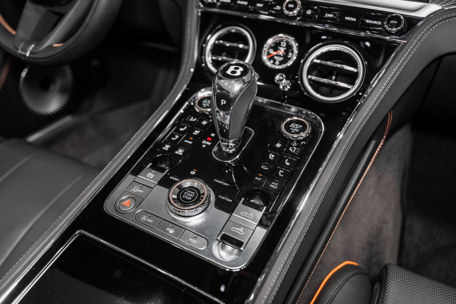 Certified 2024 Bentley Continental GT AWD/4WD image 36