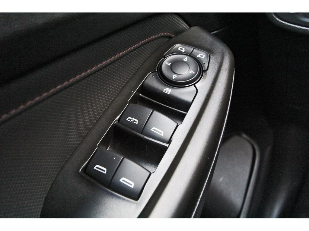 Used 2023 Chevrolet TrailBlazer RS w/ Convenience Package FWD image 19