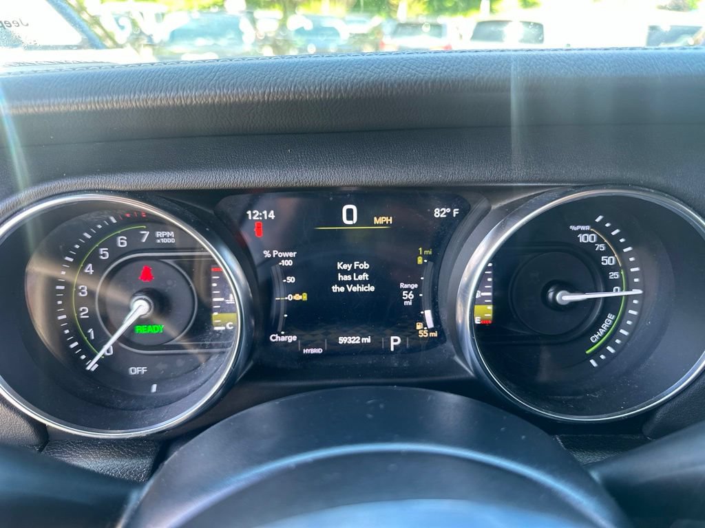 Used 2022 Jeep Wrangler Unlimited Sahara w/ Cold Weather Group AWD/4WD image 23